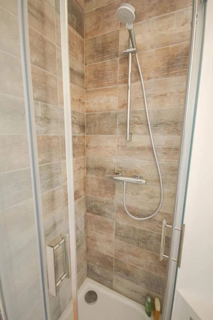 Lille Centre- Nice And Bright Equipped Studio Apartment